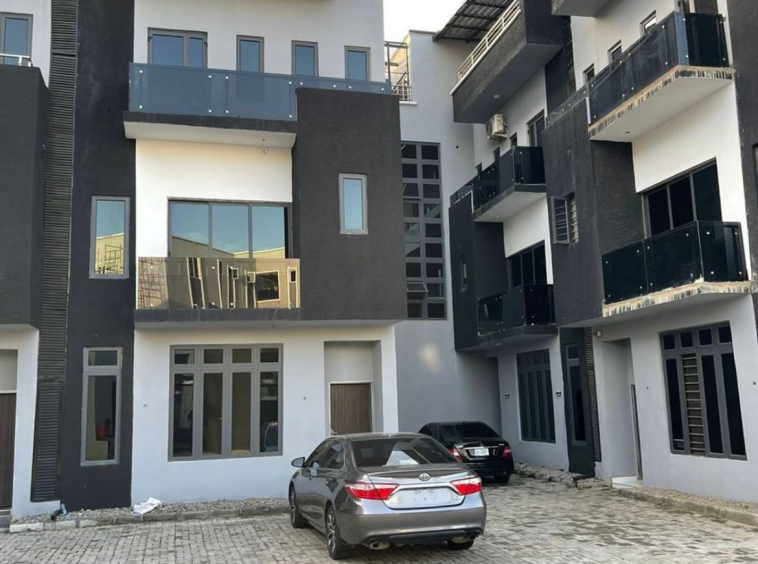 Family Home in Jahi District