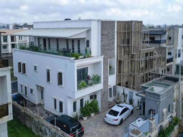 4-Bedroom Semi-Detached Duplex with Penthouse