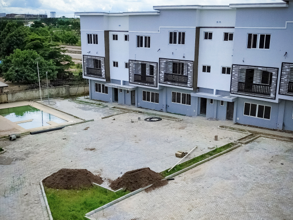 Bedroom Terrace Duplex with BQ for Sale