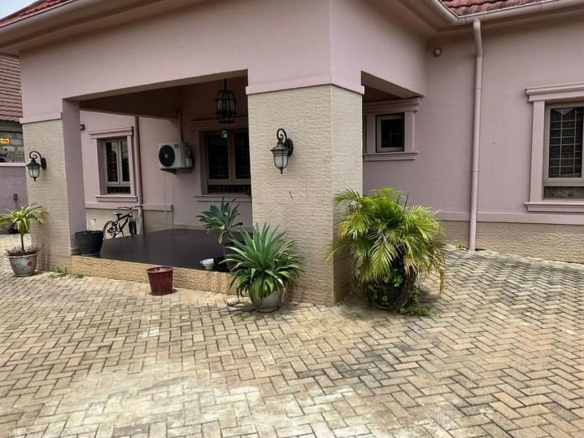 Furnished 3-Bedroom Detached Bungalow in Galadimawa