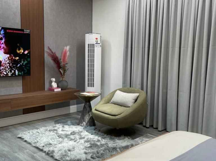 57809237649455683581 1