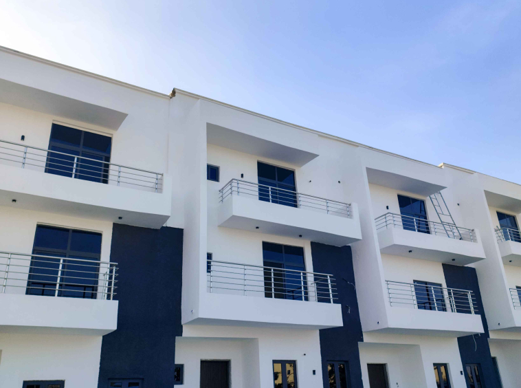 Kado 400m terrace 12