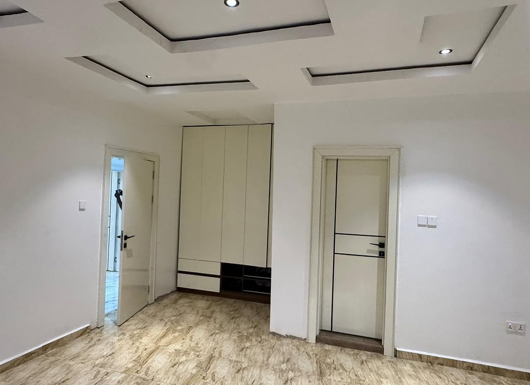 bedroom for For Sale: Luxury 5-Bedroom Detached Duplex in Idu, Abuja | ₦270M