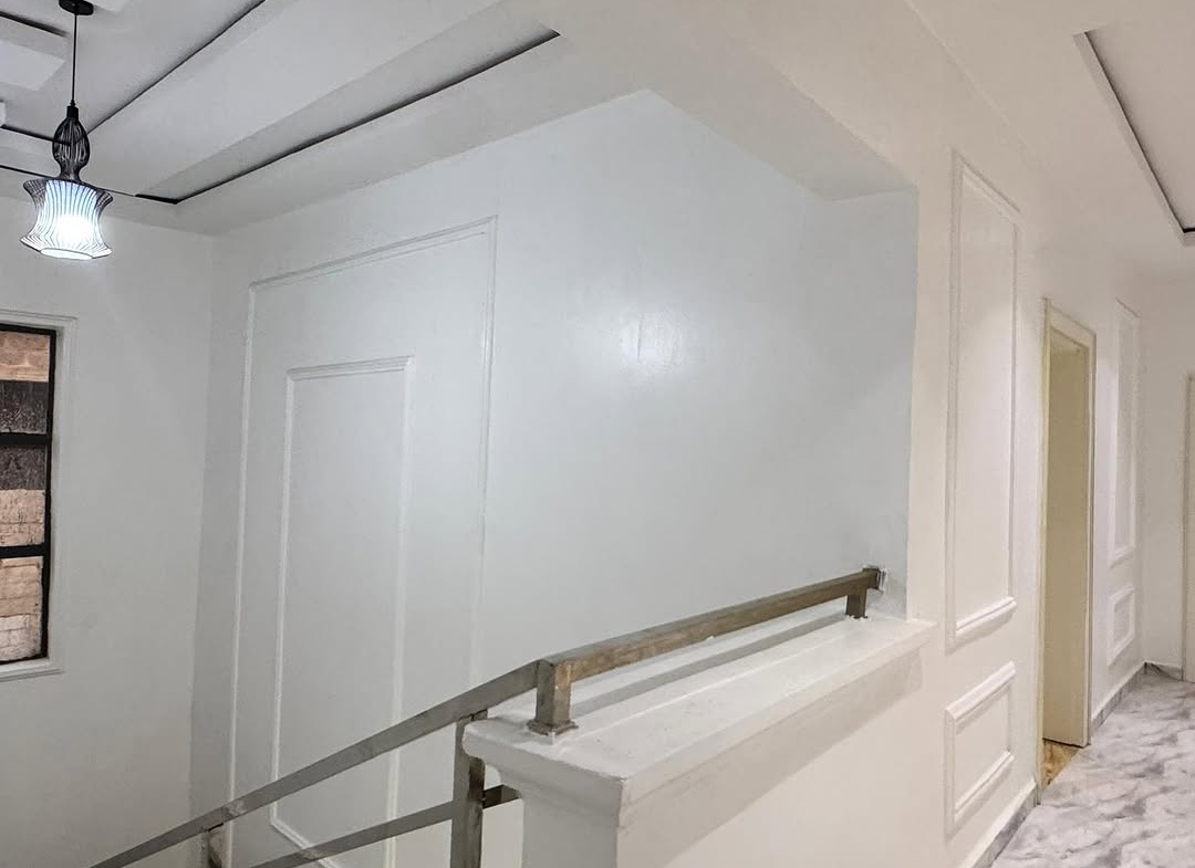 stair case For Sale: Luxury 5-Bedroom Detached Duplex in Idu, Abuja | ₦270M