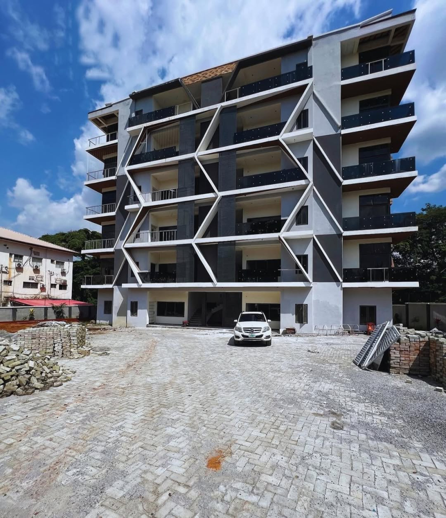 Explore Modern House Design Trends in Nigeria for 2025 5 front view of Luxurious 3 Bedroom Flats in Maitama for ₦300M