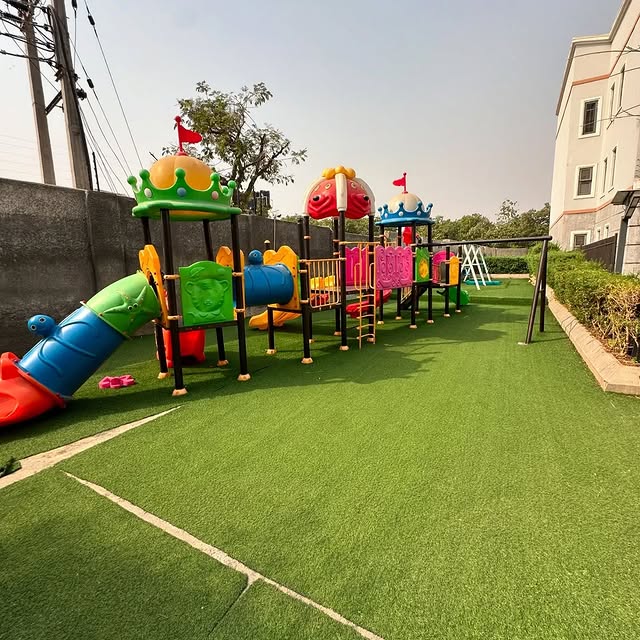 4-Bedroom Terraced Duplex with BQ for Sale in Jabi Mbora For N155M playground 2