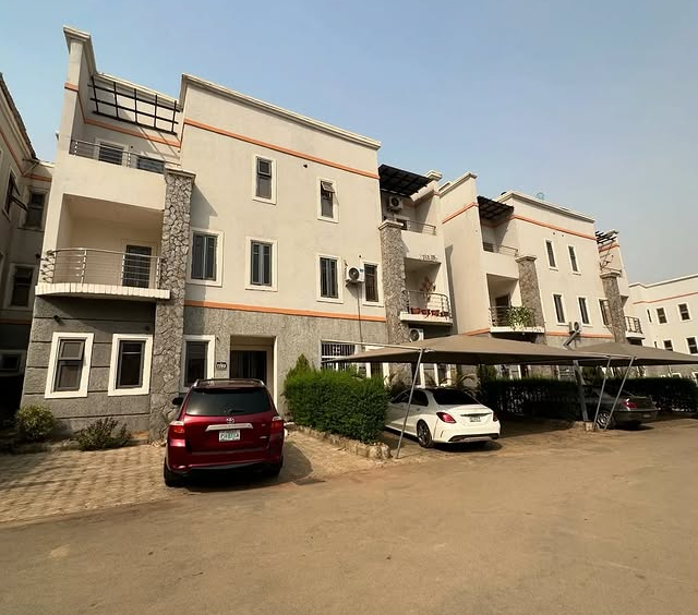 4-Bedroom Terraced Duplex with BQ for Sale in Jabi Mbora For N155M front view