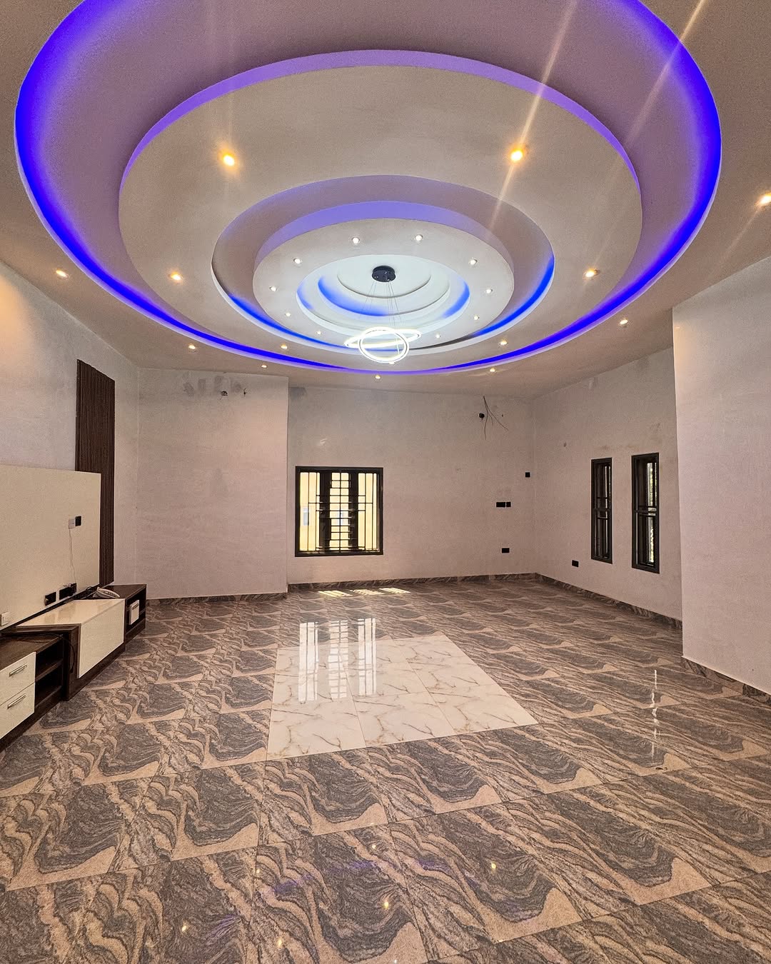 Master room Beautiful Furnished 4 bedroom in Gwarinpa for 300M + Boys Quarters
