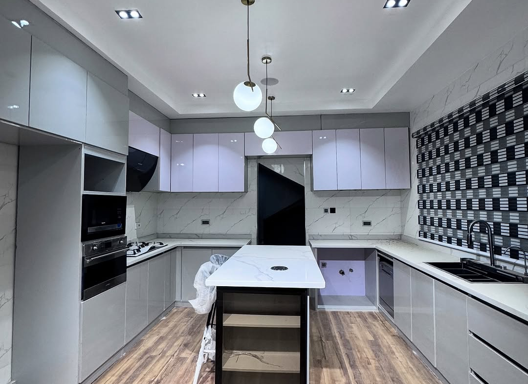 5 Bedroom Duplex for Sale in Guzape (Ref: 00041) kitchen