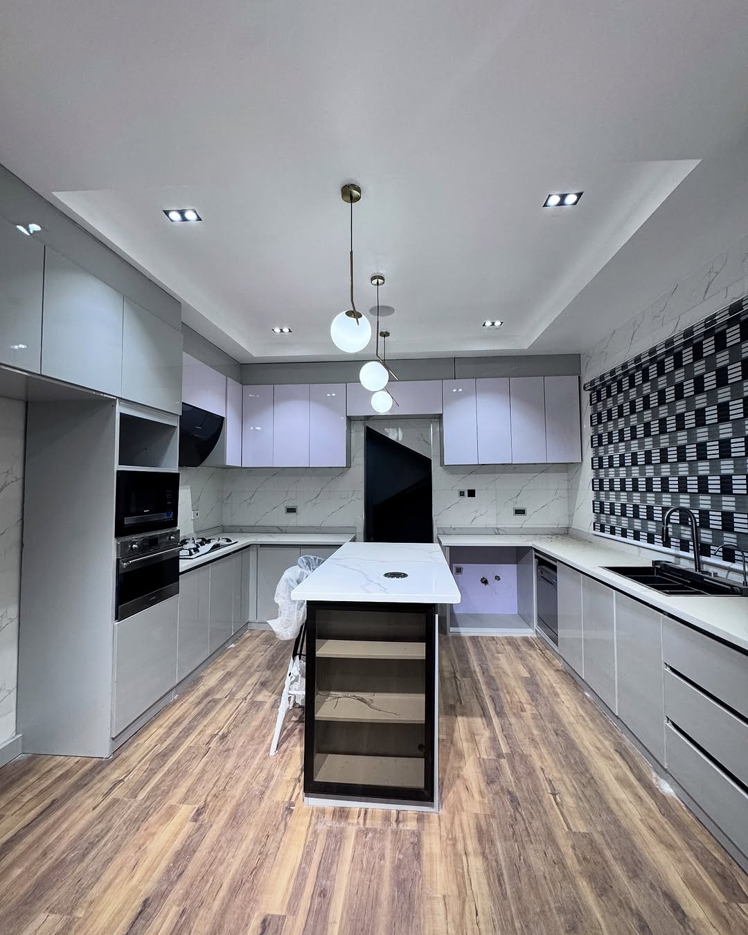5 Bedroom Duplex for Sale in Guzape (Ref: 00041) kitchen
