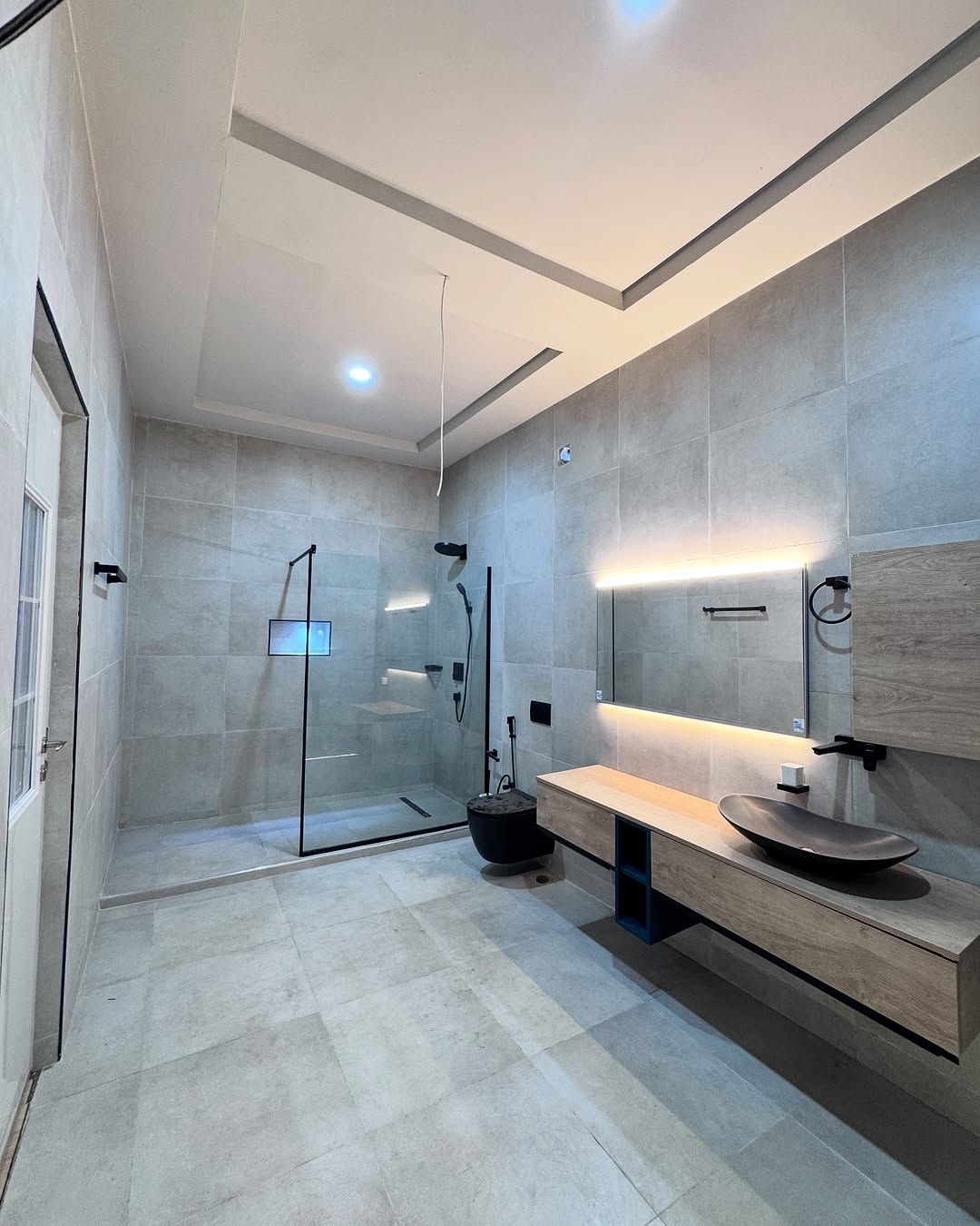 5 Bedroom Duplex for Sale in Guzape (Ref: 00041) bathroom