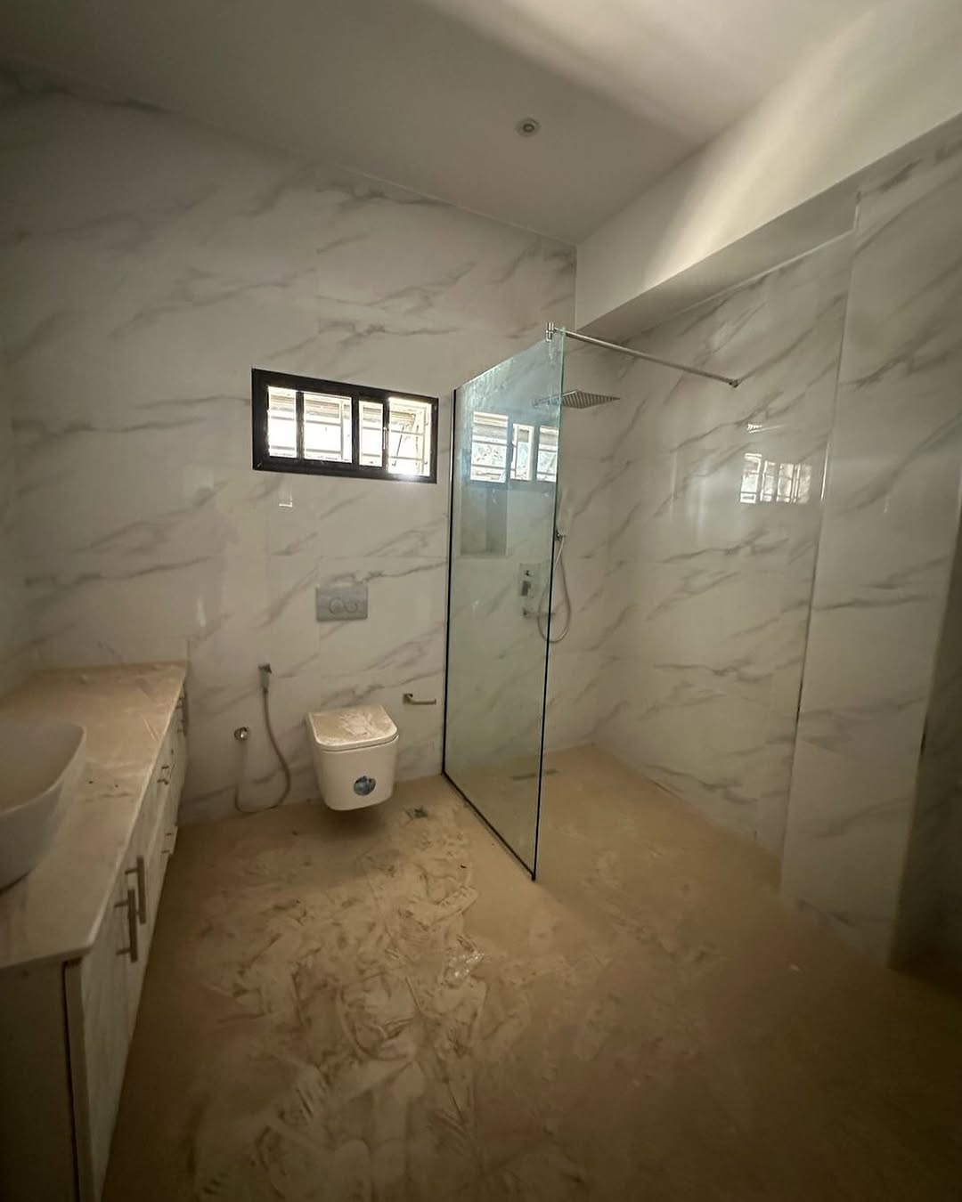 4 Bedroom Terrace Duplex for Sale in Katampe Extension (Ref: 00042) bathroom