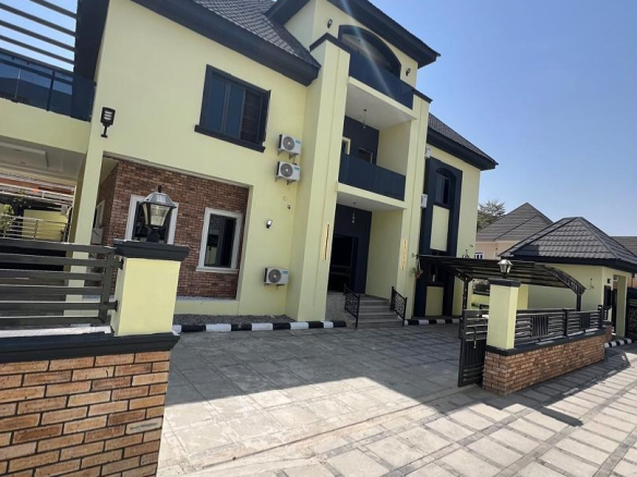 amonheights luxury rentals 20250221 12