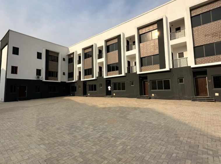 A Brand New Serviced 4 Bedroom Terraced Duplex with Bq. For Rent In Jahi, Abuja.