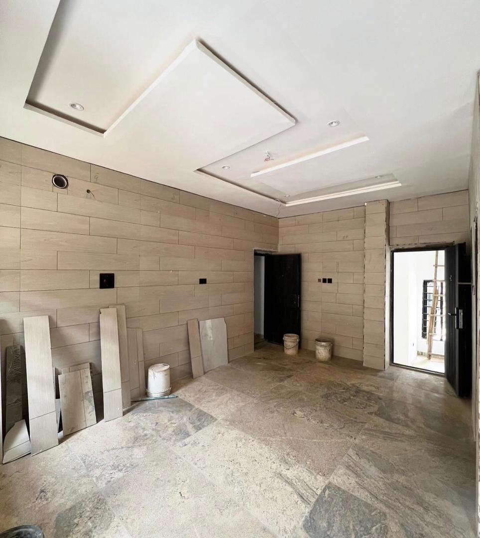 6-bedroom semi-detached duplex with BQ master bedroom