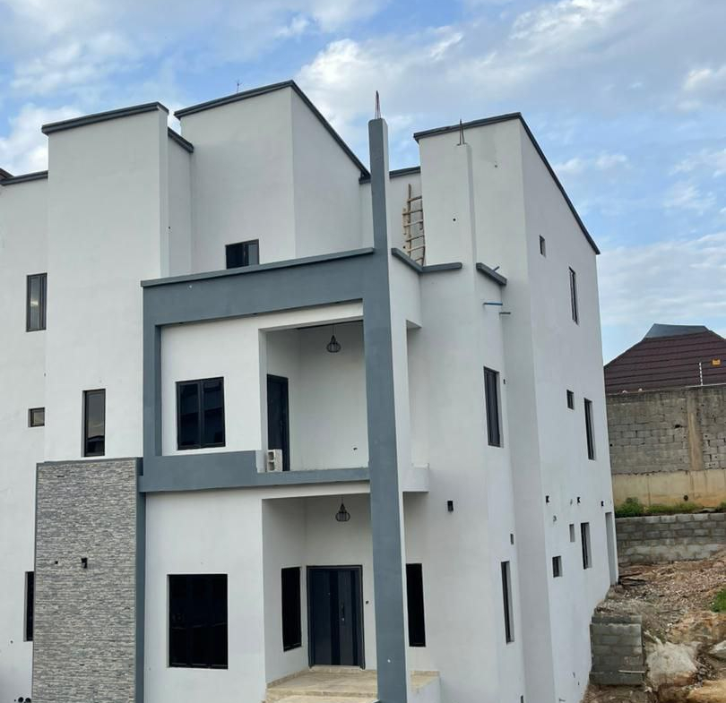 6-Bedroom Duplex for Sale Near COZA BQ front view