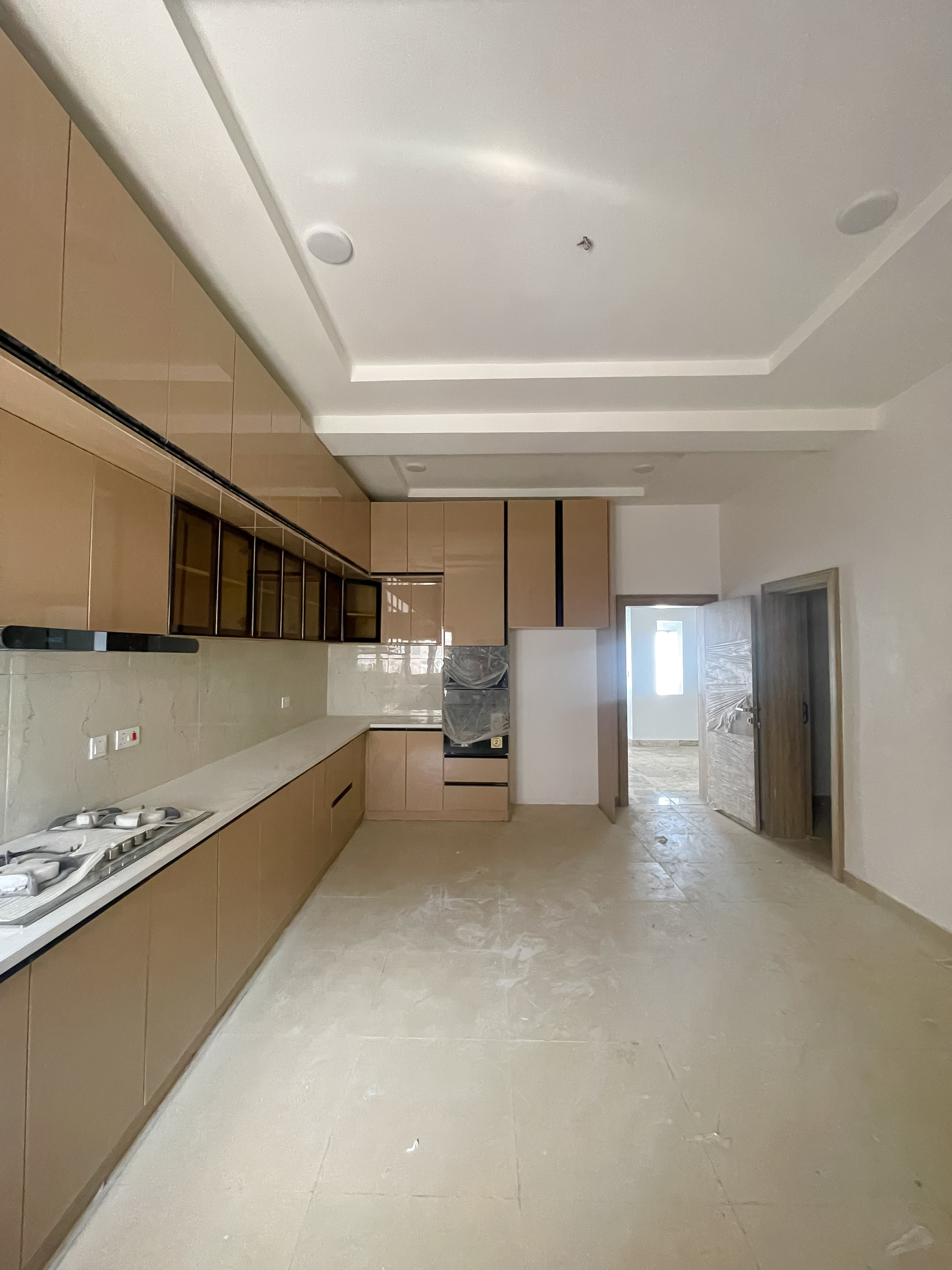 4-Bedroom Terraced Duplexes with BQ