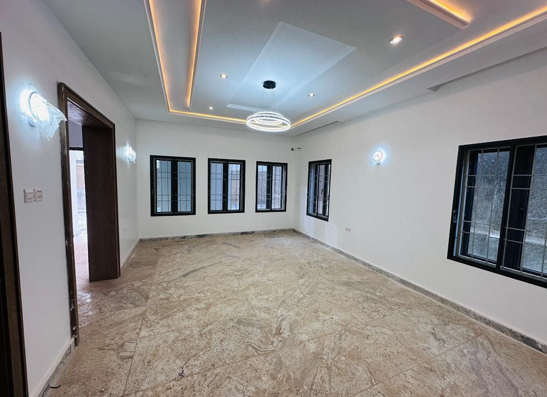 5-Bedroom Terrace Duplex with BQ for ₦230 M in Durumi | A.I Realent Global Resources 32 sitting room
