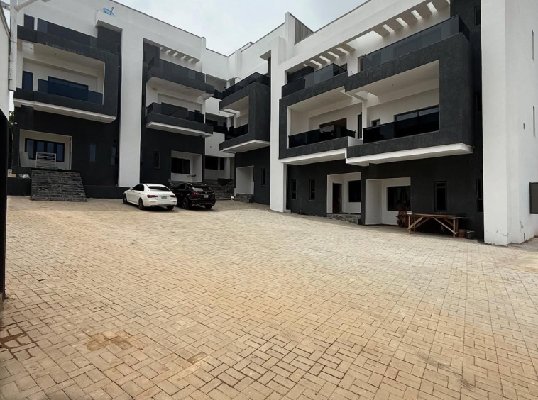 For Sale4 Bedroom Terrace Duplex 1 Room Bq Location Apo Resettlement Zone APrice 265M Naira D 1