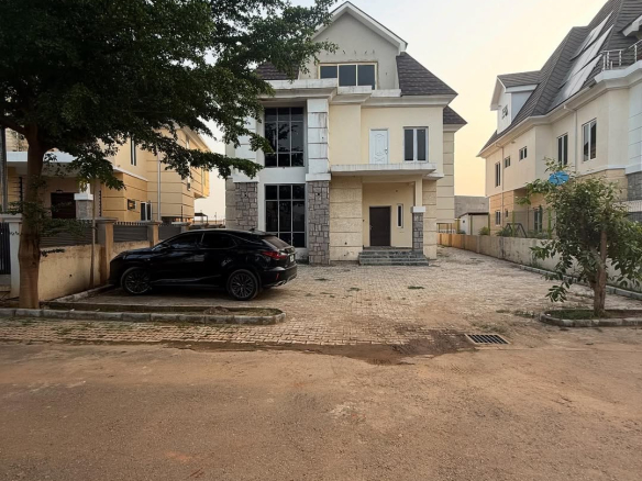 For Sale5 Bedroom Fully detached duplex 1 Room Bq Location Emirate Prime Estate Katampe Price