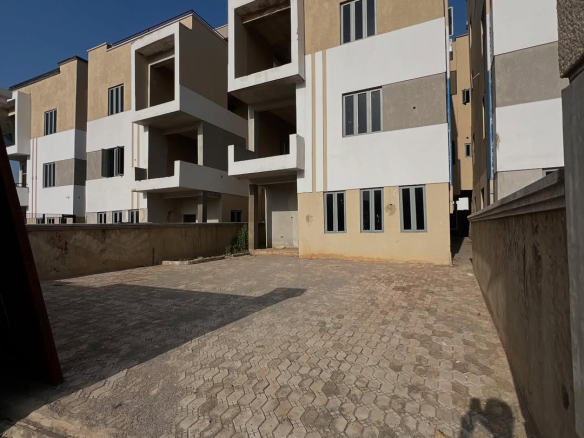 For Sale6 Bedroom Terrace Duplex Privately Gated1 Room Bq Location Guzape Abuja Tarred Roa 8