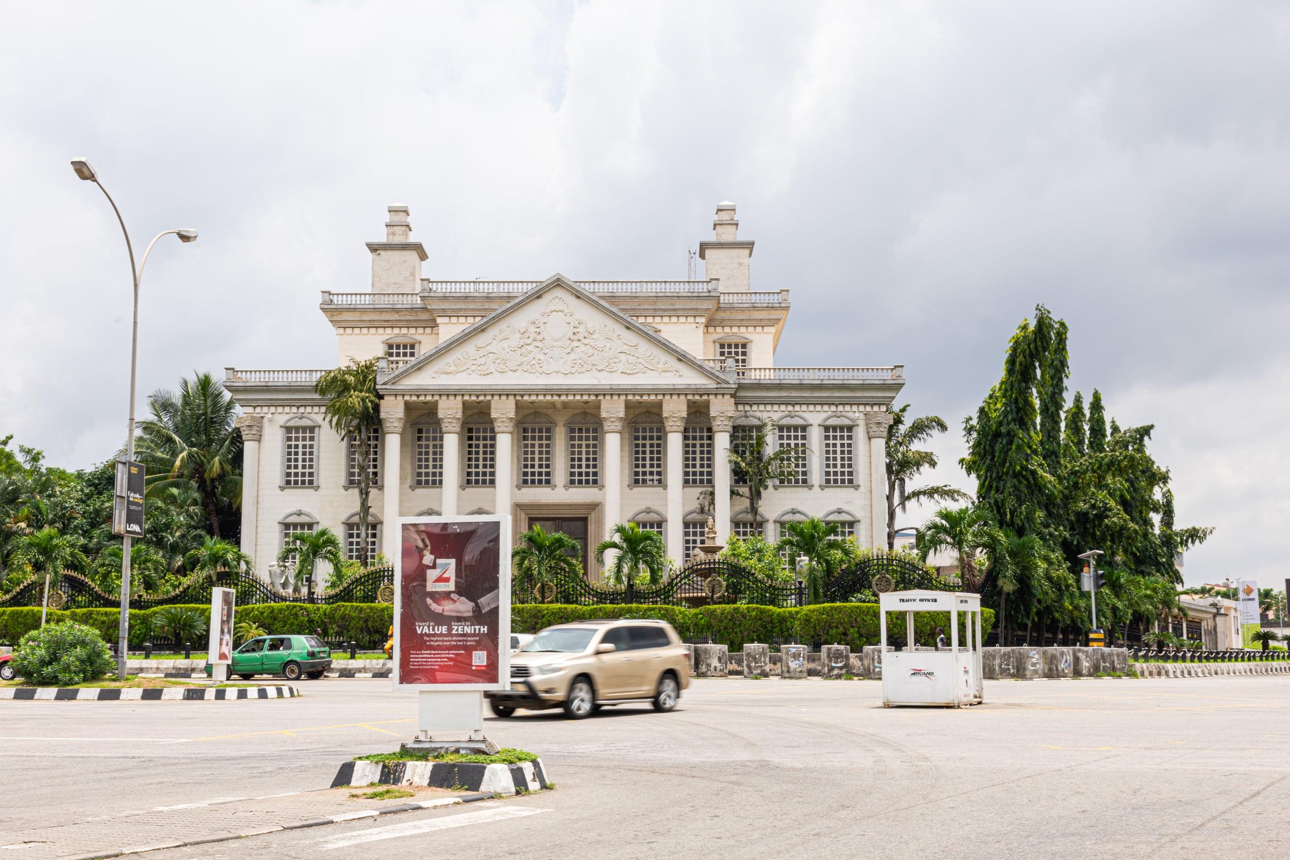 Luxury houses in Wuse District Abuja - modern residential buildings and commercial areas in Nigeria's capital