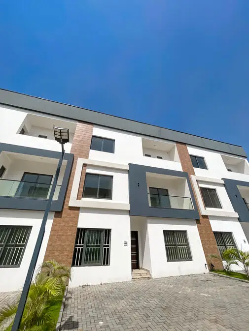 IMG 6832 1 optimized 100