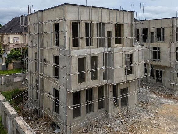 photo 6044039736449502071 y optimized 100