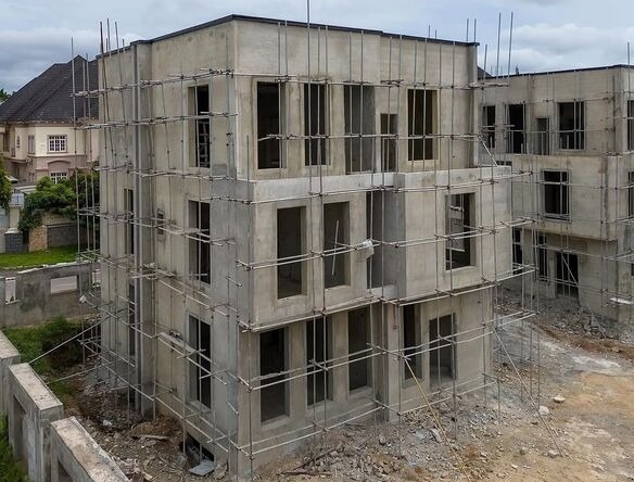 photo 6044039736449502071 y optimized 100