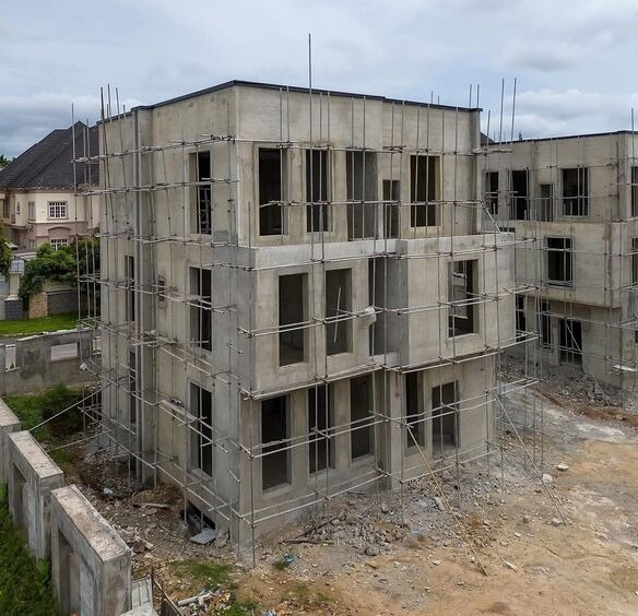 photo 6044039736449502071 y optimized 100