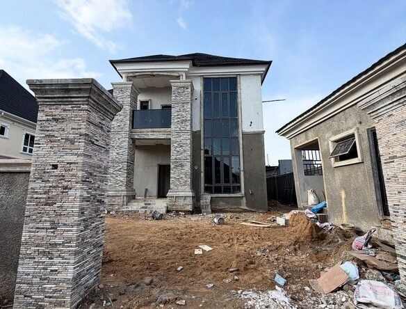 photo 6044039736449502095 y optimized 100