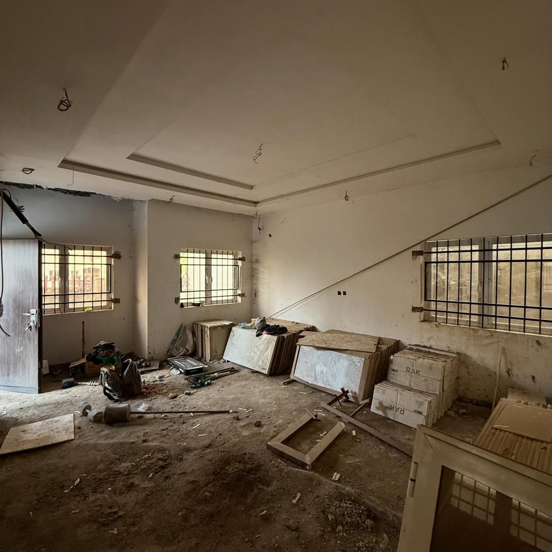 4 Bedroom Fully Detached Duplex for Sale in Godab Estate, Life Camp Abuja sitting room