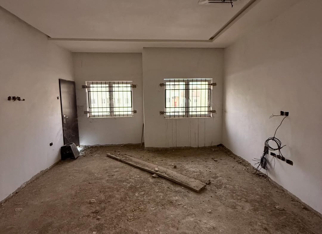 4 Bedroom Fully Detached Duplex for Sale in Godab Estate, Life Camp Abuja sitting room