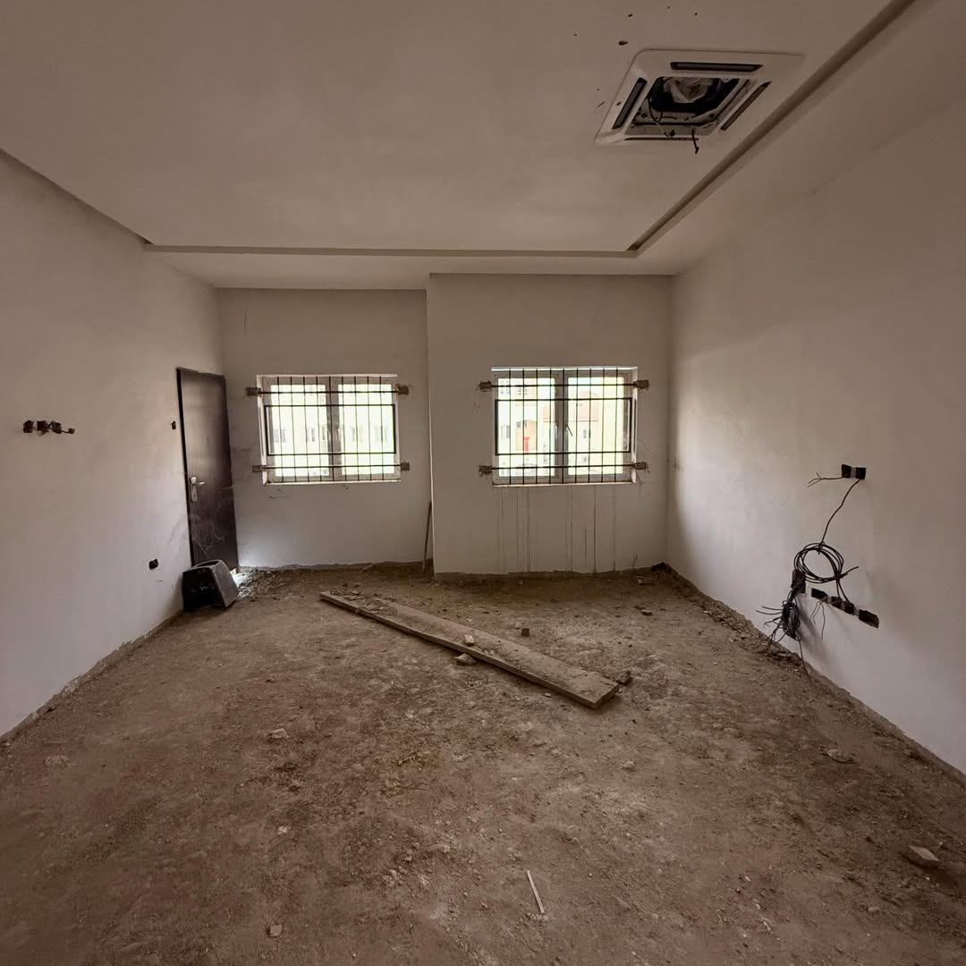 4 Bedroom Fully Detached Duplex for Sale in Godab Estate, Life Camp Abuja sitting room