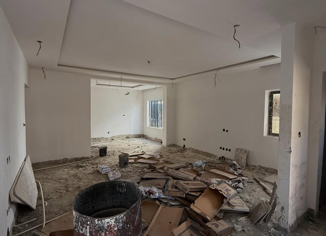 5 Bedroom Semi-Detached Duplex for Sale in Katampe second room 2