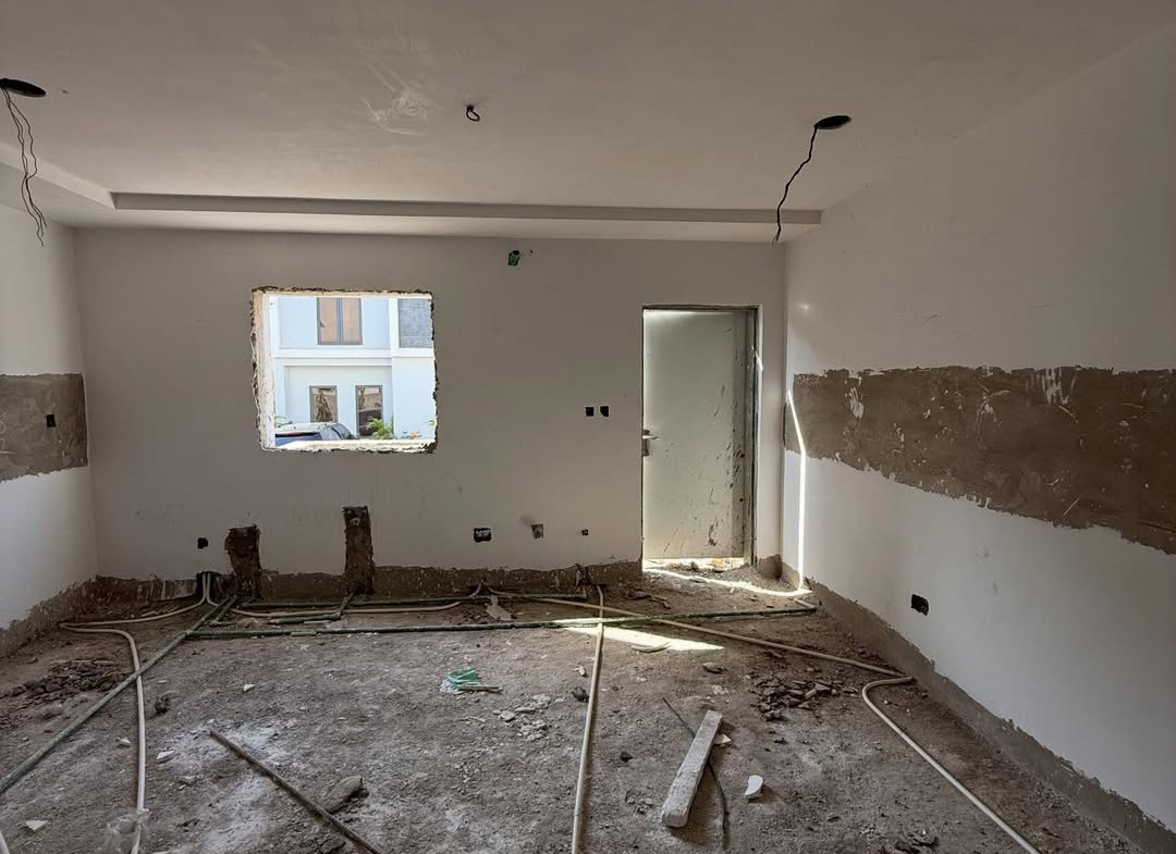 5 Bedroom Semi-Detached Duplex for Sale in Katampe third room