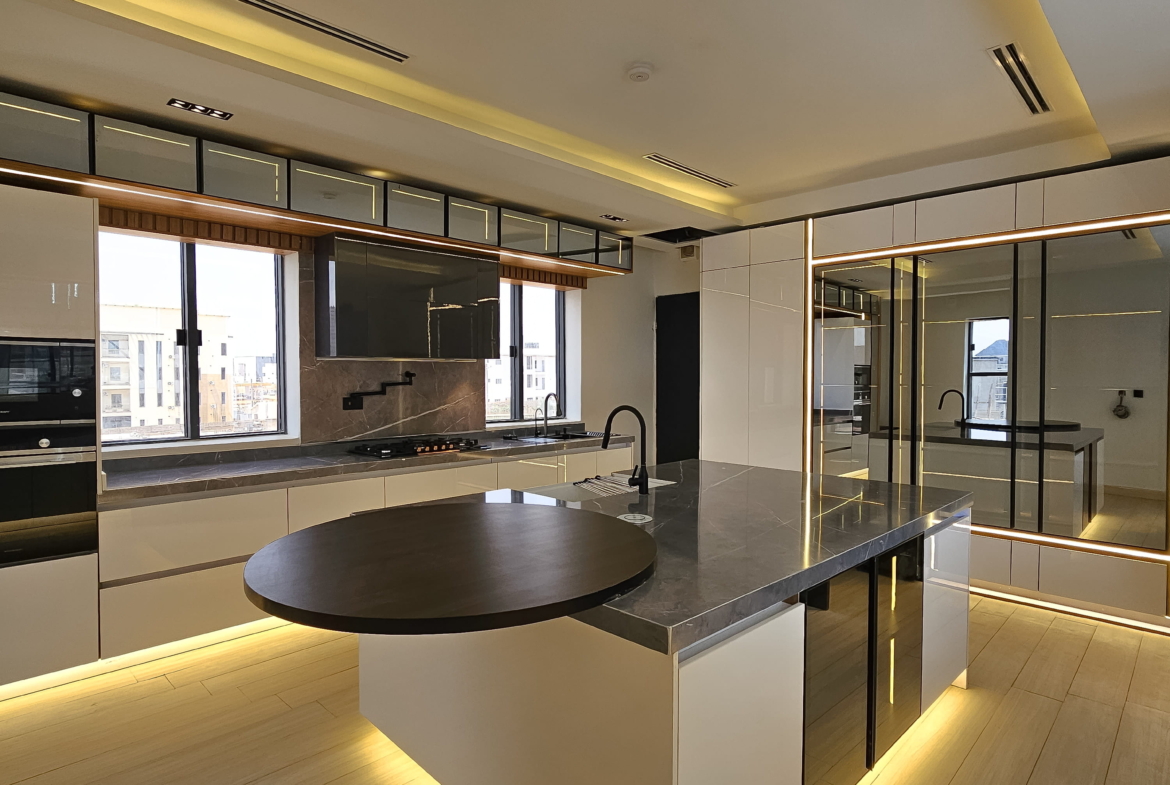 Luxury 4 Bedroom Maisonette for Sale in Wuye Abuja