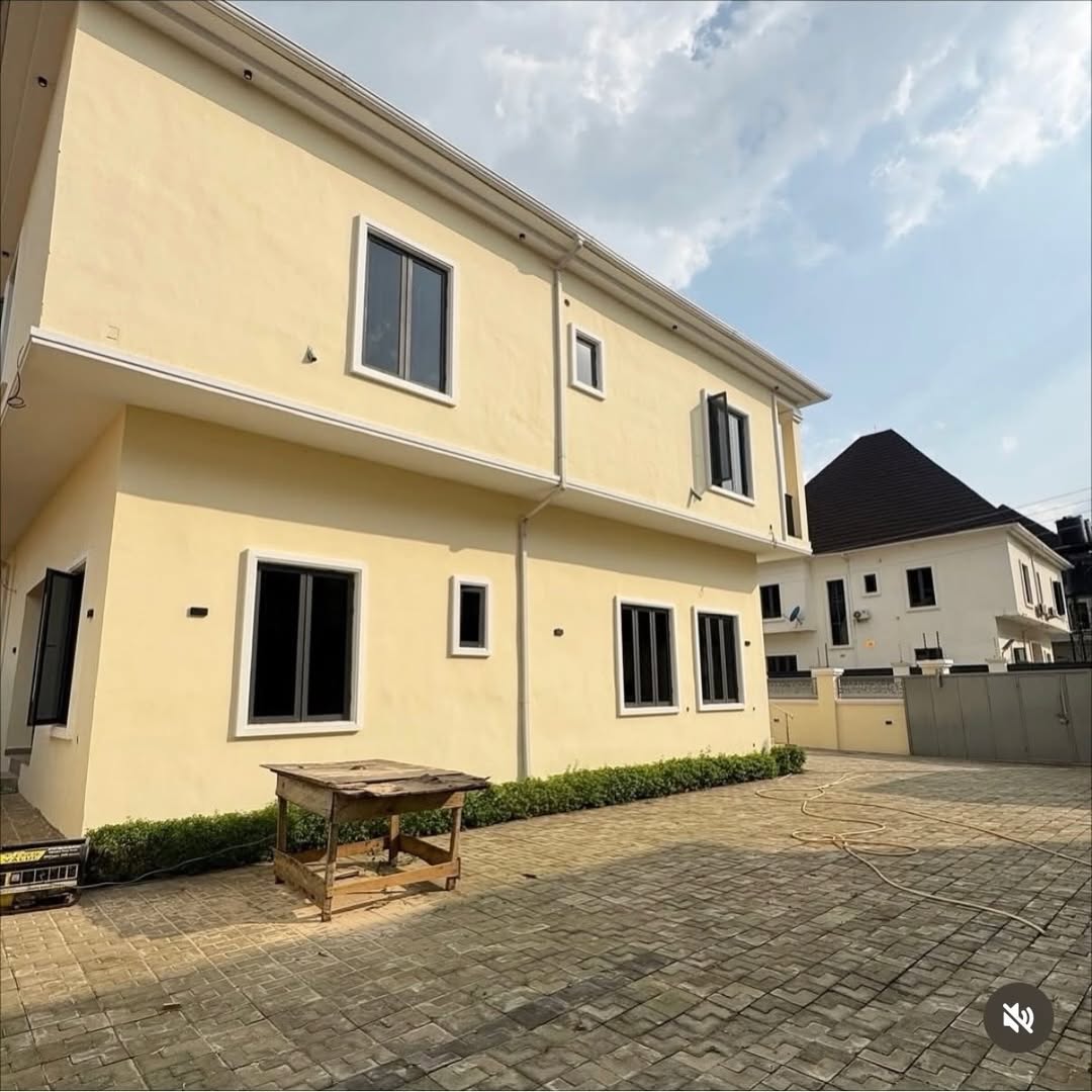 5 Bedroom Fully Detached Duplex for Sale in Galadimawa Abuja