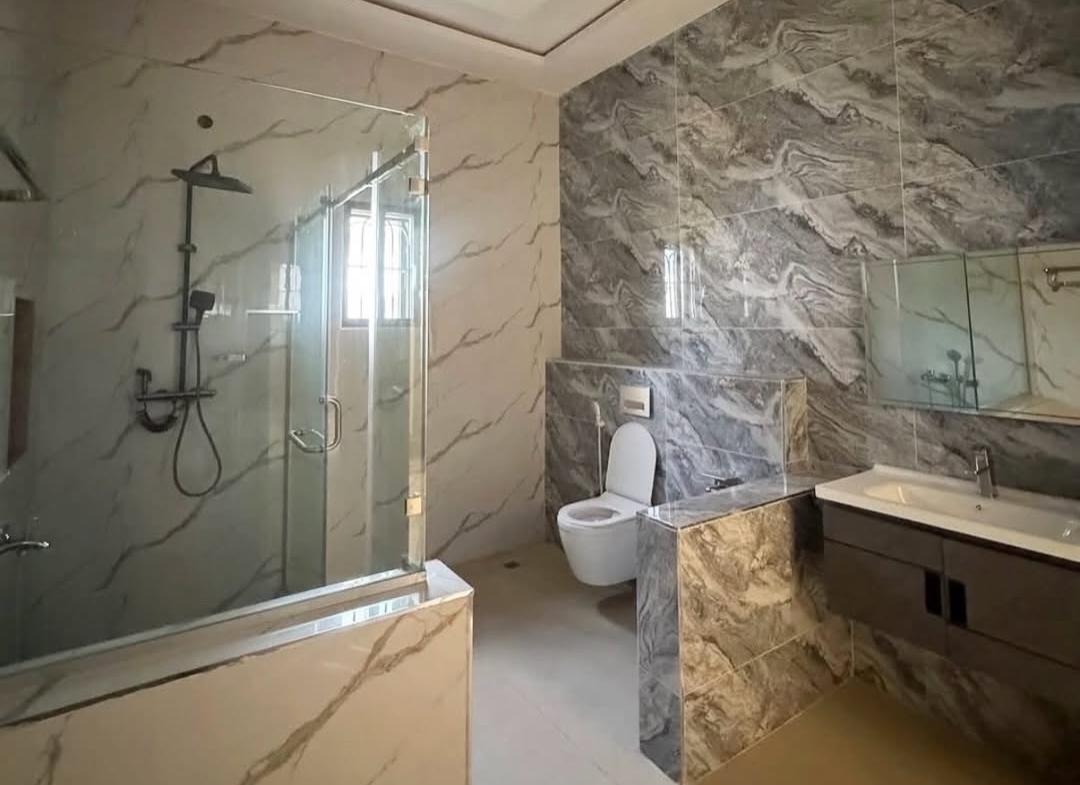 5 Bedroom Fully Detached Duplex for Sale in Galadimawa Abuja