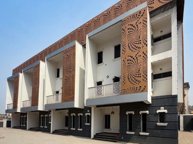 4 Bedroom Duplex for Sale in Guzape Abuja