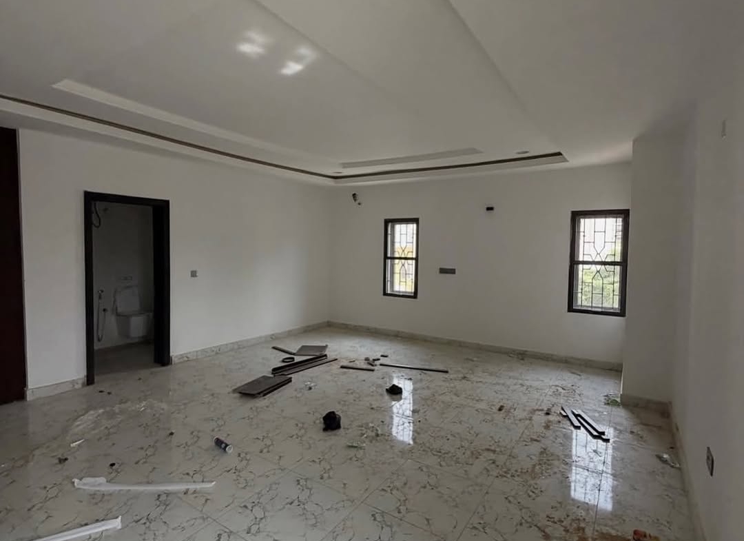 4 Bedroom Duplex for Sale in Guzape Abuja