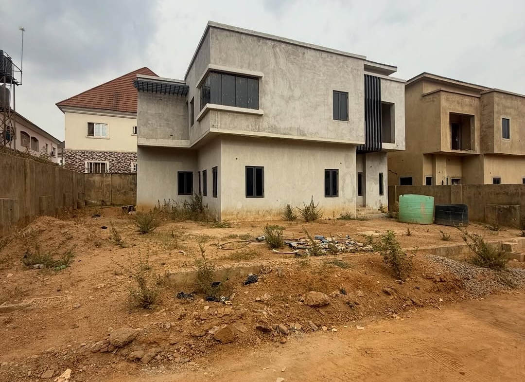 4 Bedroom Semi-Detached Duplex for Sale in Lifecamp Abuja