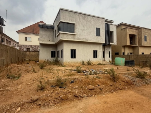 4 Bedroom Semi-Detached Duplex for Sale in Lifecamp Abuja
