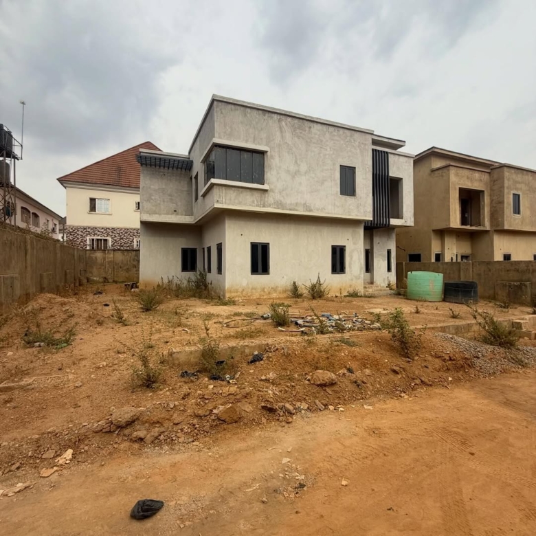 4 Bedroom Semi-Detached Duplex for Sale in Lifecamp Abuja