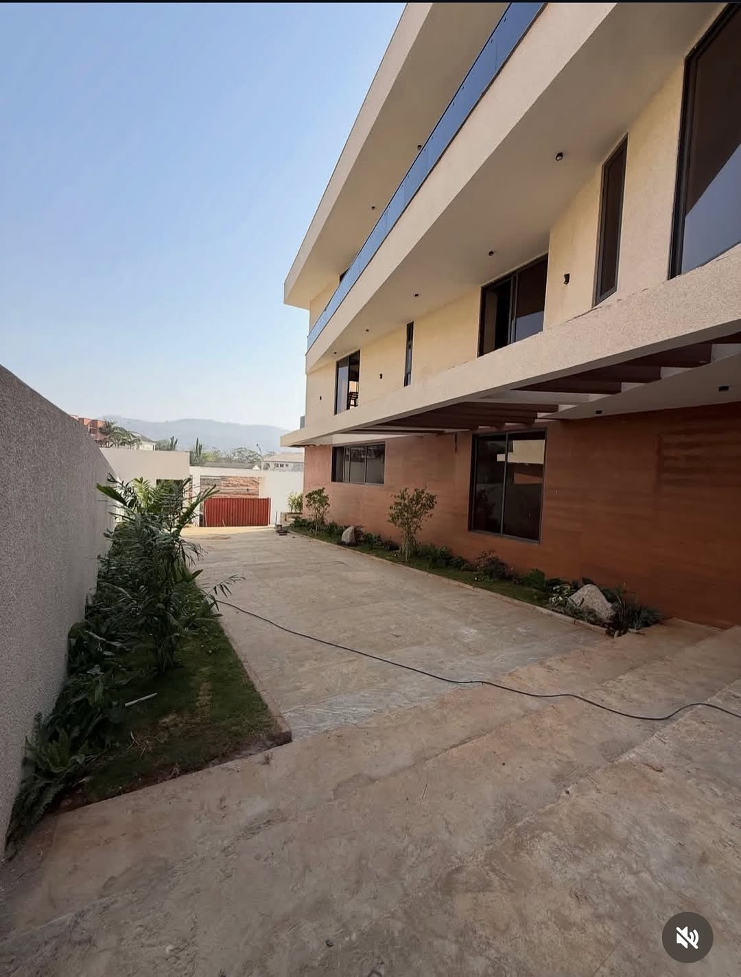 6 Bedroom Fully Detached Duplex for Sale in Katampe Extension Abuja