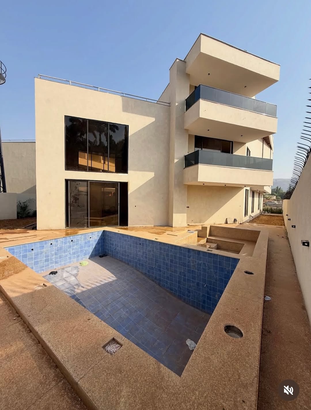 6 Bedroom Fully Detached Duplex for Sale in Katampe Extension Abuja