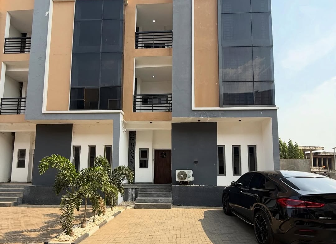 Furnished 4 Bedroom Terrace Duplex for Sale in Katampe Extension Abuja