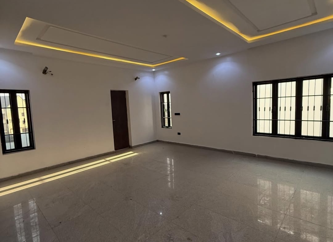 7 Bedroom Detached Duplex for Sale in Asokoro Abuja