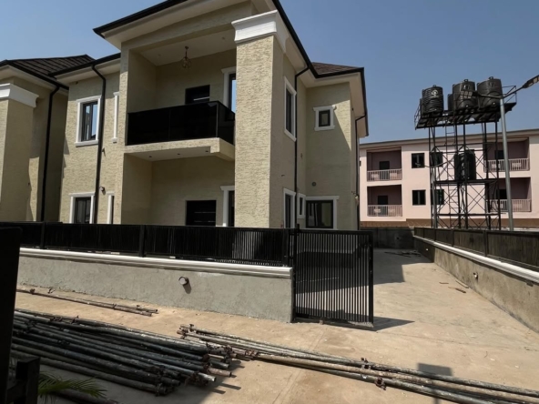 4 Bedroom Duplex for Sale in Gaduwa Abuja