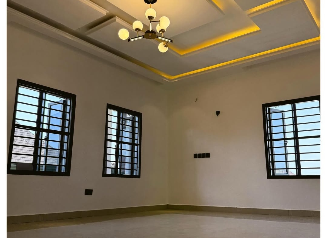 4 Bedroom Detached Duplex for Sale in Lugbe Abuja